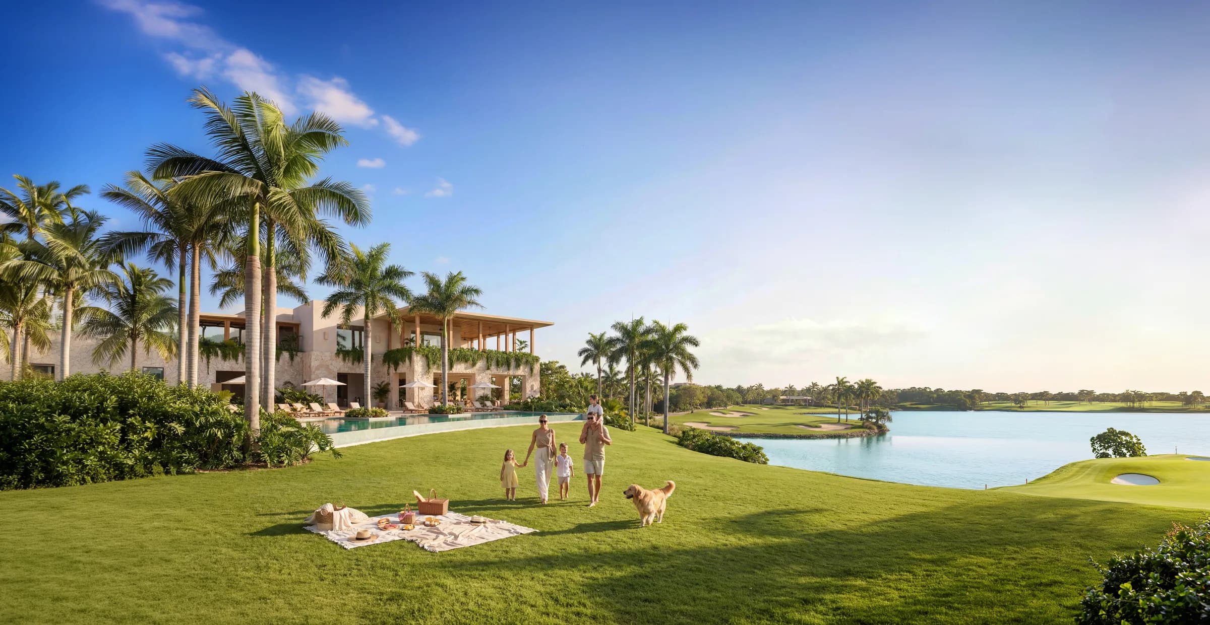Familia en el jardín del Golf Club de Country Lakes al atardecer — casa club, campo de golf y lago al fondo